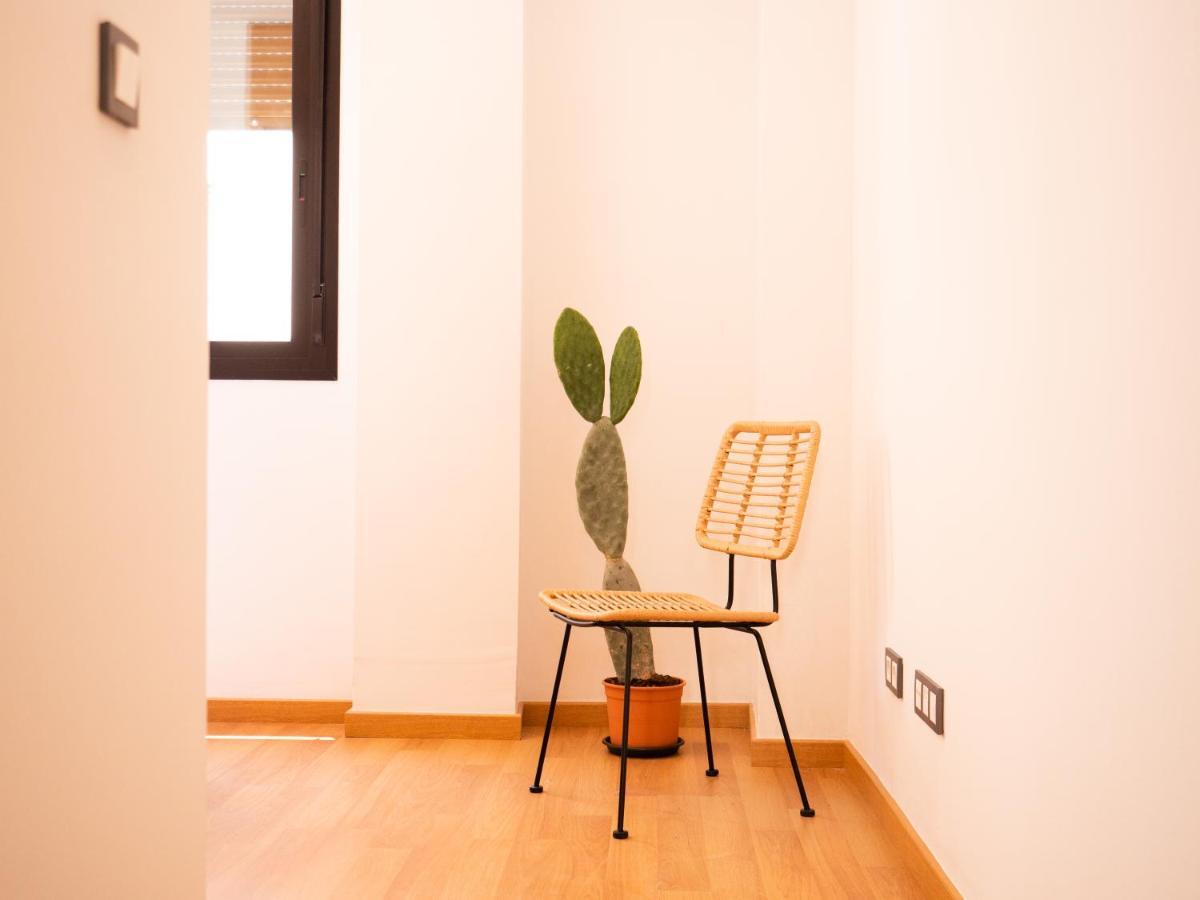 Stylish Apartment In The Heart Of Malaga With Pool Екстер'єр фото