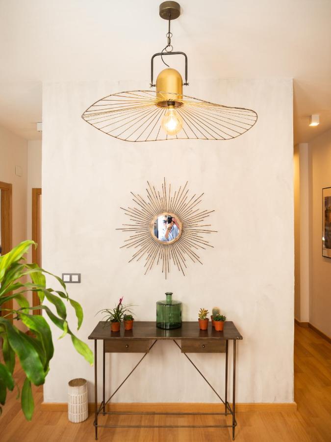 Stylish Apartment In The Heart Of Malaga With Pool Екстер'єр фото