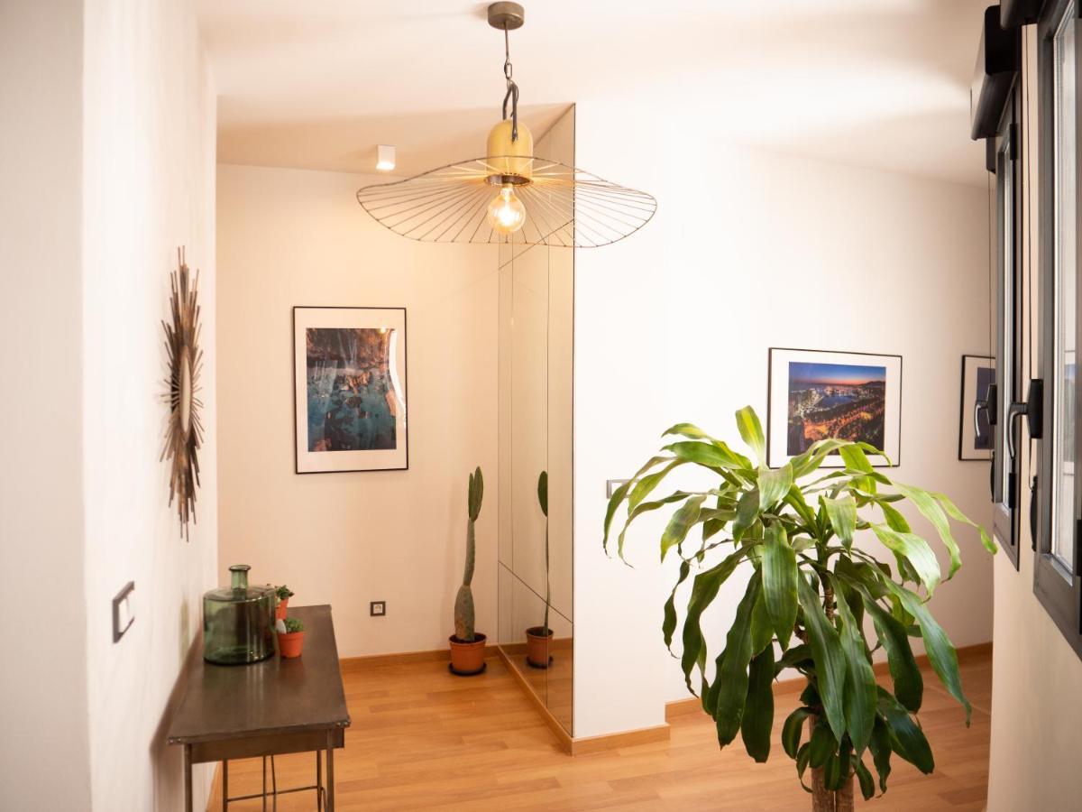 Stylish Apartment In The Heart Of Malaga With Pool Екстер'єр фото