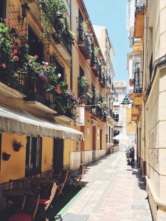 Stylish Apartment In The Heart Of Malaga With Pool Екстер'єр фото